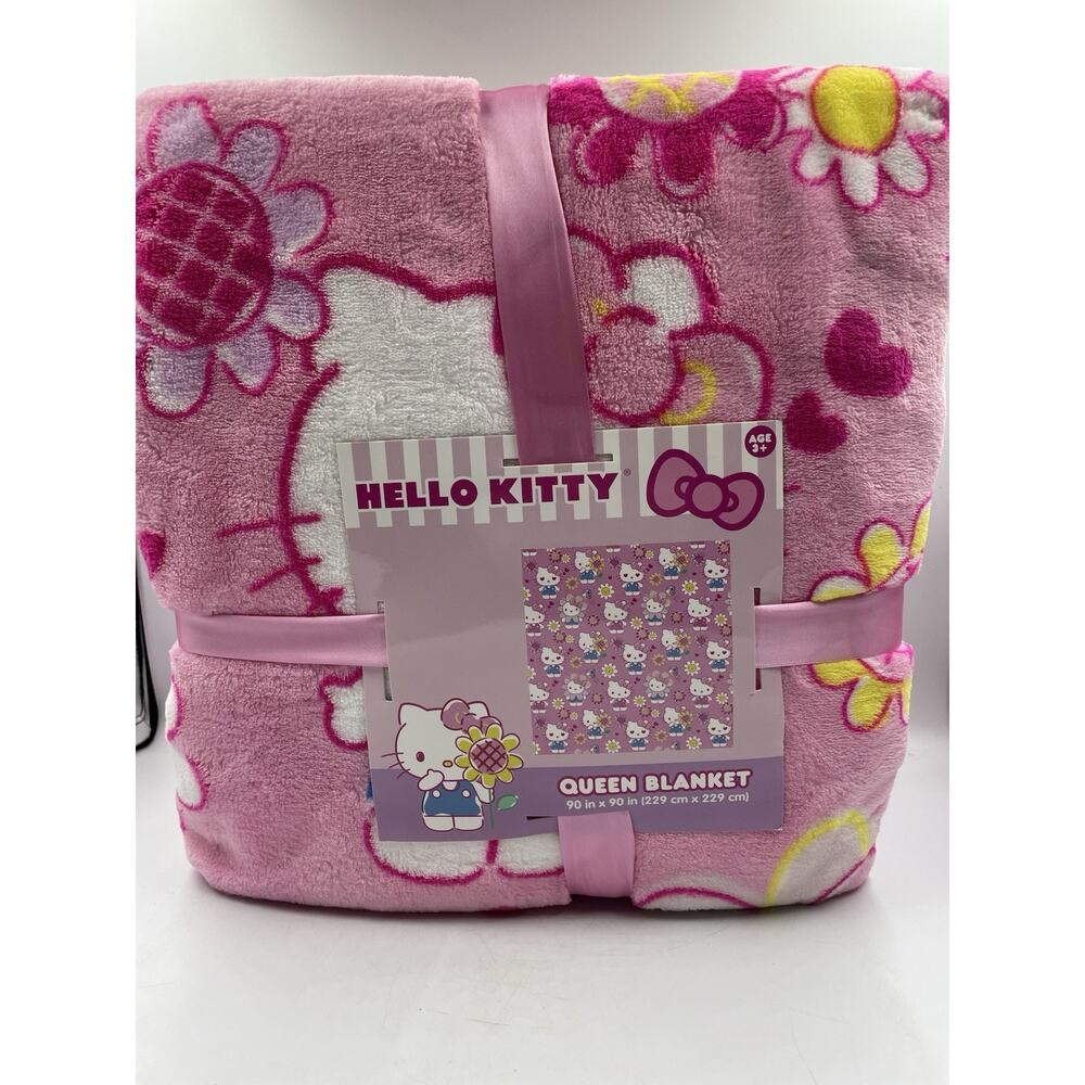 NEW Hello Kitty Flower Pink Valentines Queen 90x90 Blanket TIKTOK VIRAL